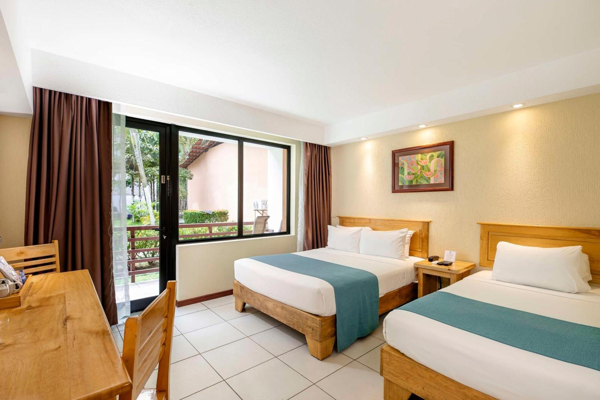Best Western Jaco Beach All Inclusive Resort Exterior photo