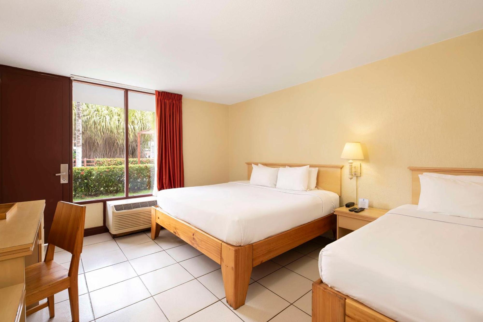 Best Western Jaco Beach All Inclusive Resort Exterior photo